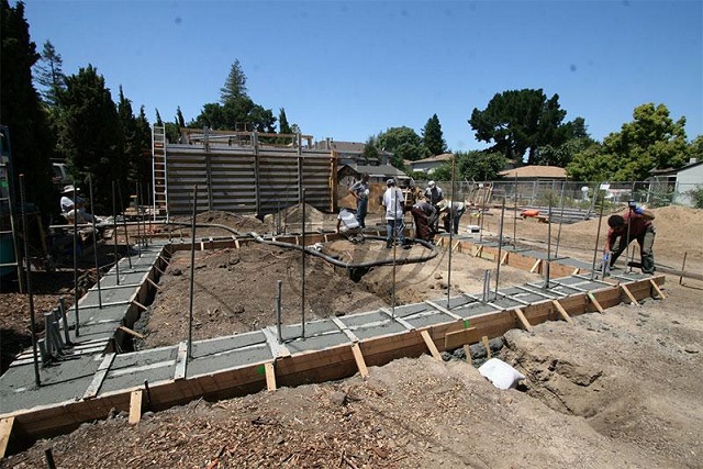 جزئیات و شرایط تحویل زمین دولتی برای ساخت خانه به افراد و خانواده‌ها