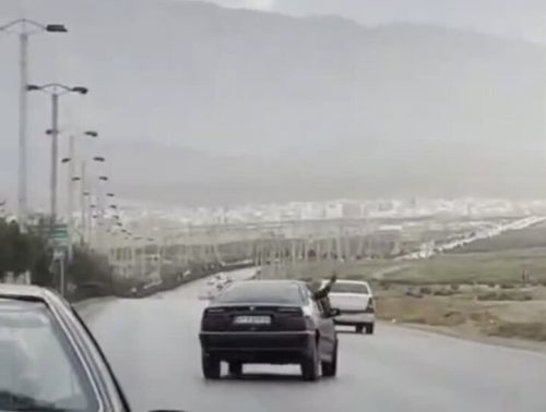 پلیس شیراز در جستجوی عامل قمه کشی وراهبندان در جاده صدرا 