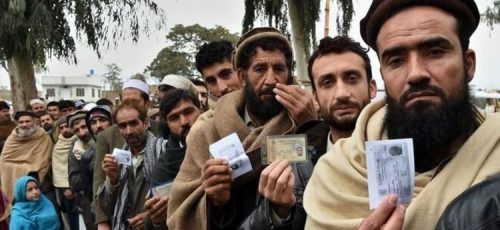 افغانی ها در ایران چگونه می توانند گواهینامه رانندگی و خدمات بیمه ای بگیرند؟