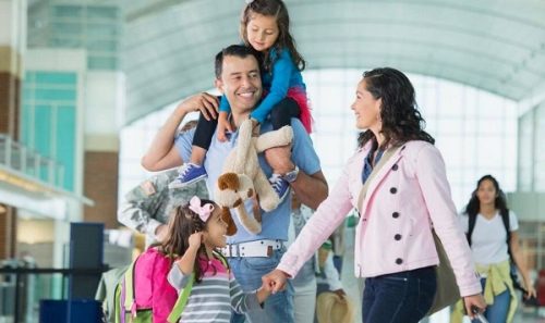 هفت شرط وزارت منابع انسانی برای استخدام کارکنان از خارج از کشور در امارات/تمدید ۹۰ روزه‌ی ویزای توریستی امارات برای مسافرانی که اسپانسر ساکن امارات دارند