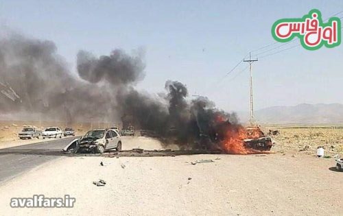 رییس پلیس راه شمال فارس گفت: بر اثر تصادف ۲ خودرو در محورهای مواصلاتی شهرستان اقلید و آتش گرفتن خودرو پژو پارس۶ نفر سرنشین کشته و ۲ نفر دیگر نیز مجروح شدند.