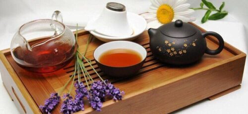 چند چای گیاهی که به درمان سریع نفخ کمک می کنند