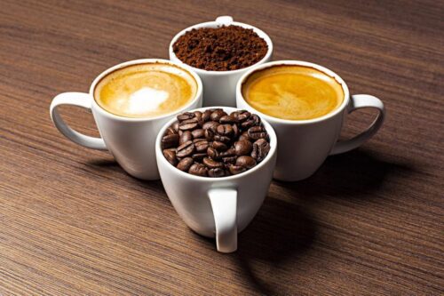 فواید و مضرات نوشیدن قهوه صبح در ابتدای روز 