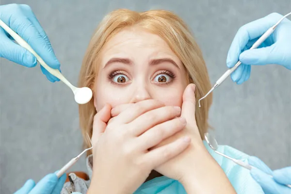 ۹ باور غلط و رایج درمورد دندان پزشکی که باید از آنها با خبر شوید