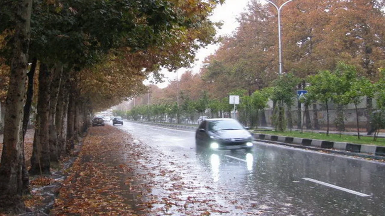 میزان بارش باران در مناطق مختلف استان فارس تا ۲۵ آبان ۱۴۰۲/پیش بینی هواشناسی