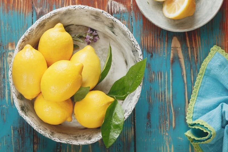 ترفندهایی کاربردی برای نگهداری لیمو به مدت طولانی