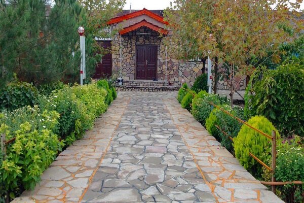 ایراد مدیرکل ثبت اسناد و املاک فارس به خرید و فروش باغ شهری در این استان