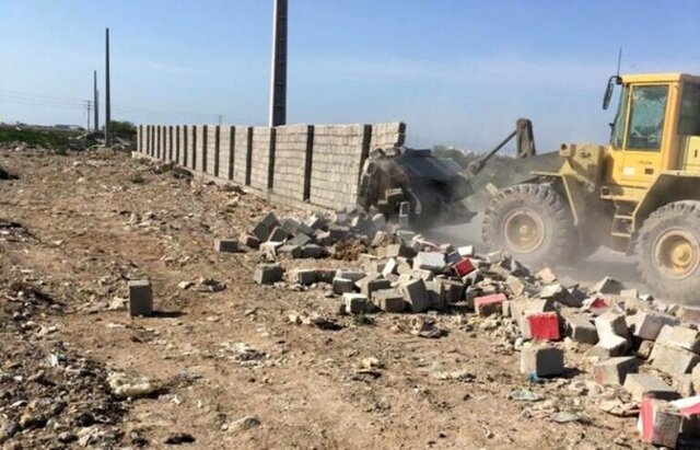تخریب ۶۱ قطعه باغ شهری بدون مجوز در یکی از روستاهای مرودشت