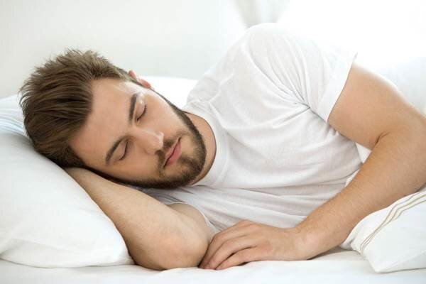 خواب مفید چیست، چه خوبی هایی دارد و در روز چند ساعت باید خوابید؟