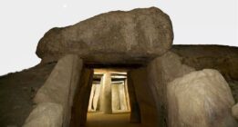 تصاویر غار مِنگا دولمن شاهکار مهندسی و معماری ۵۷۰۰ ساله