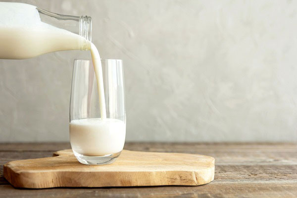 ۵ کارایی بسیار جالب شیر فاسد و ترش