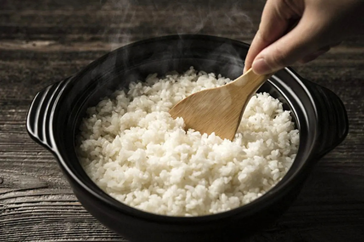 علت سفت و خشک شدن برنج چیست؟