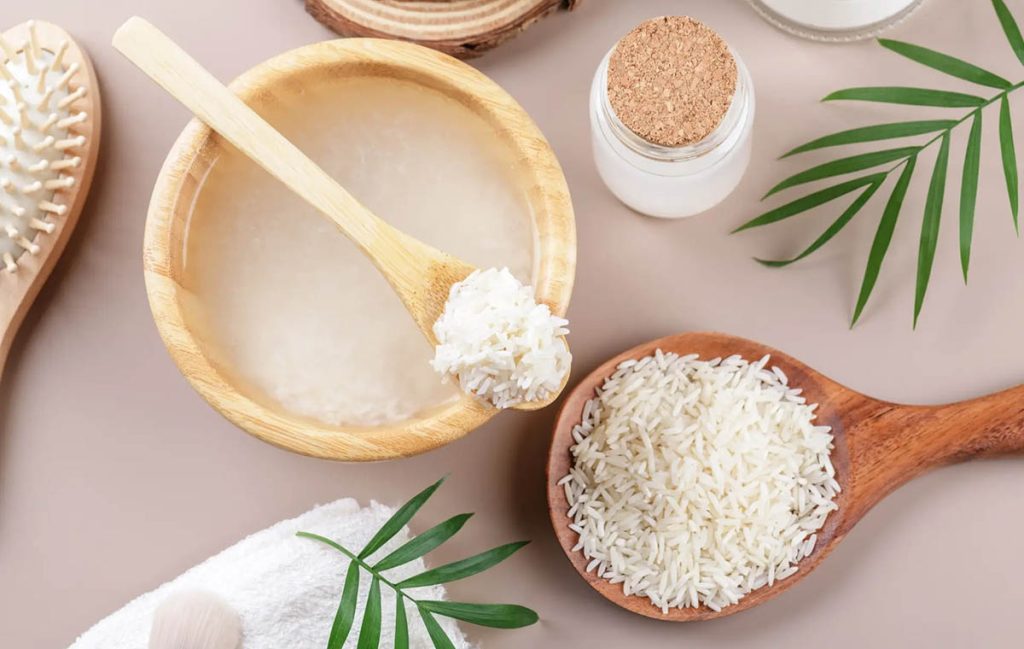 ۵ خاصیت آب برنج برای زیبایی و مراقبت از پوست