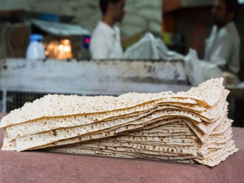 محدودیت خرید نان با یک کارت بانکی در شیراز