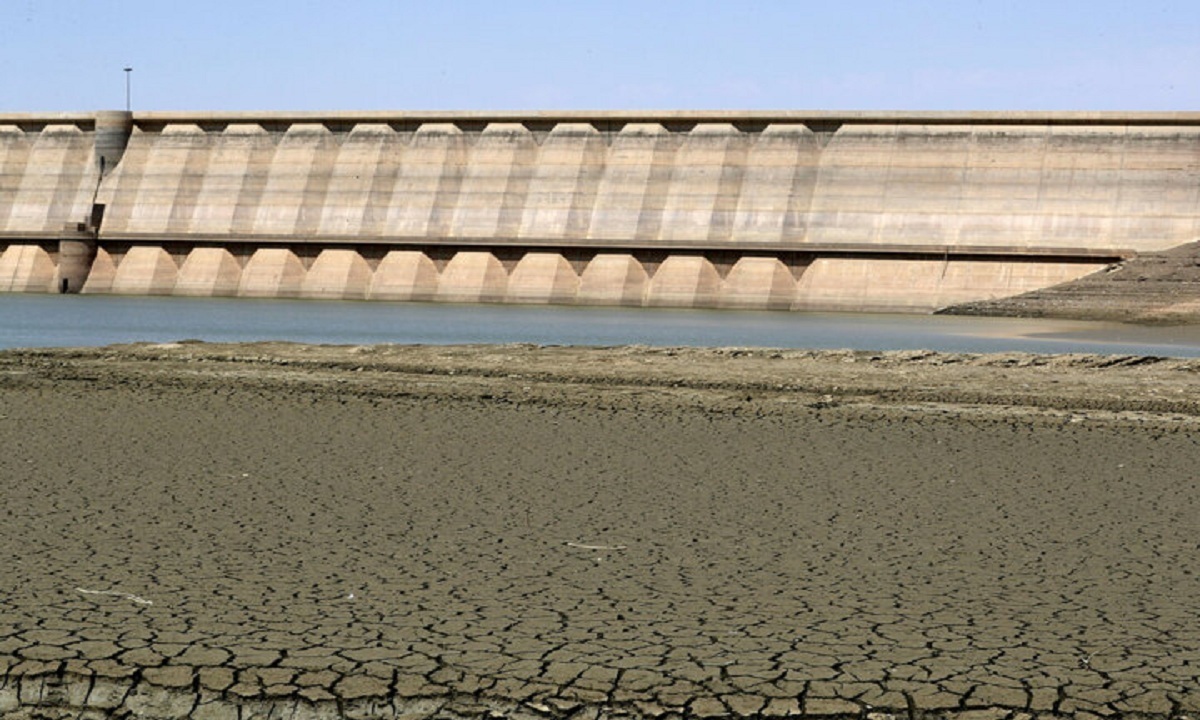 چرا کسی عین خیالش نیست که خشکسالی آمده و بحران آب؟ صدای زنگ خطر‌ درآمده