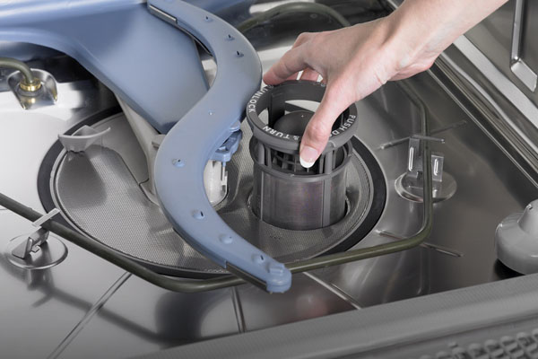 روش صحیح و اصولی تمیز کردن فیلتر ماشین ظرفشویی