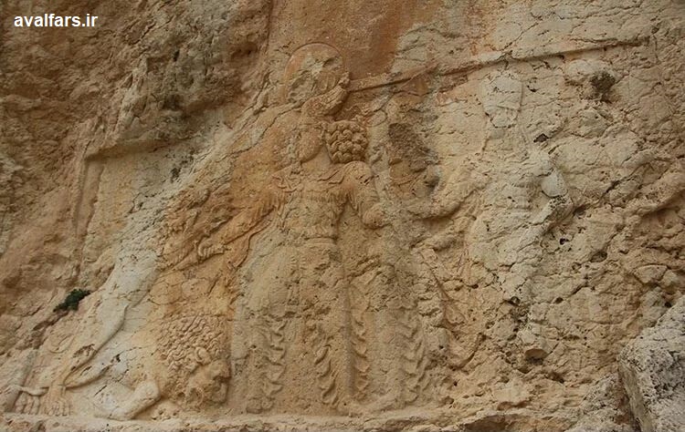 بزرگ ترین سنگ نبشته پهلوی ساسانی و سنگ نگاره ساسانی بهرام دوم در حال محو کامل از چهره تاریخ