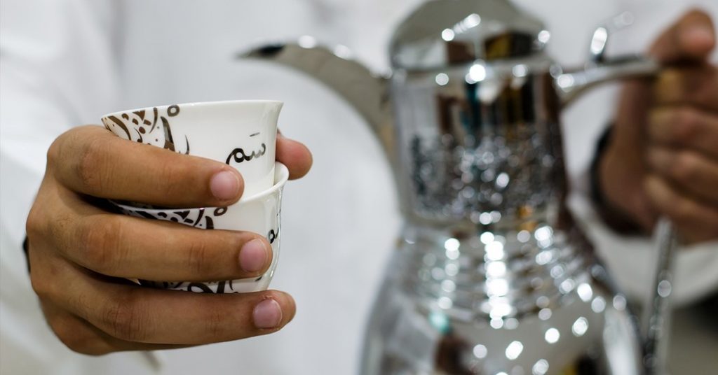 طرز تهیه قهوه عربی سُنتی در خانه که برای سلامتی واقعا مفید است