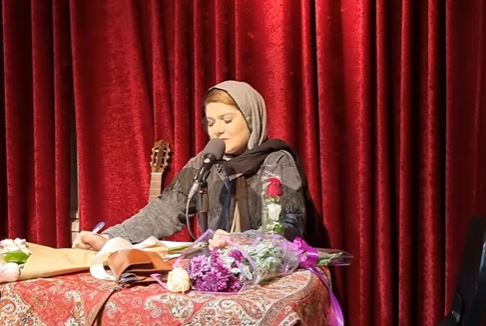 شعر قشنگ پاییز « مریم ذاکری  » شاعر خوش ذوق شیرازی +ویدئو