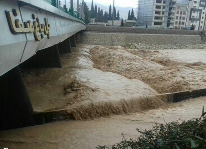 سیل شدید در رودخانه خشک شیراز (+ویدئو)