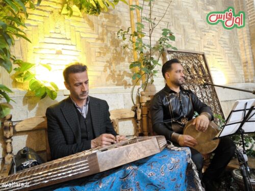 عکس های یادگاری مردم در هتل سنتی راد شیراز 15