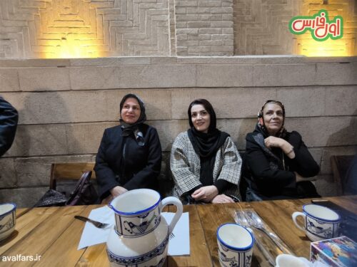 عکس های یادگاری مردم در هتل سنتی راد شیراز 28
