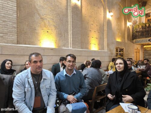 عکس های یادگاری مردم در هتل سنتی راد شیراز 38