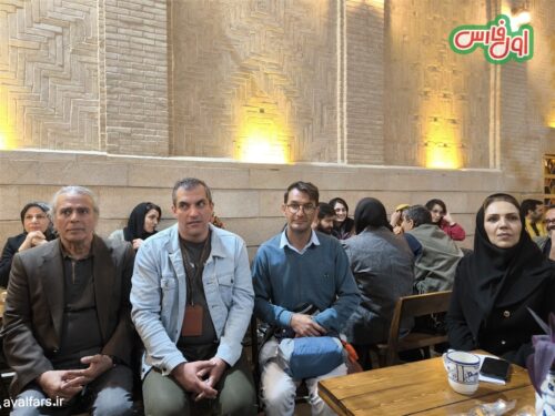 عکس های یادگاری مردم در هتل سنتی راد شیراز 39