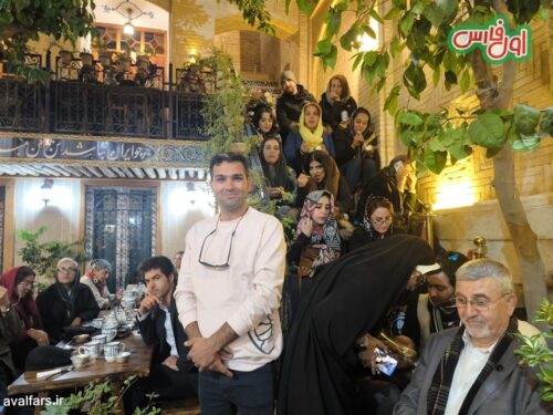 عکس های یادگاری مردم در هتل سنتی راد شیراز 46