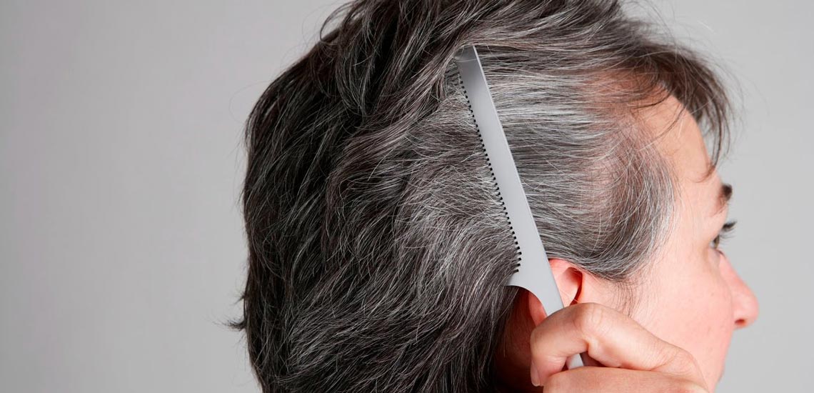 ۱۶ روش طبیعی خانگی برای از بین بردن سفیدی مو