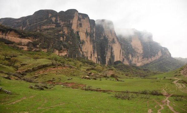 آبشارهای زیبای دژ محمدعلی خان دزفول انگار بهشت است