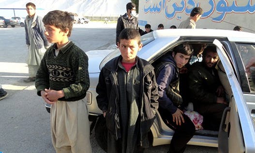 افغانی ها در ایران چگونه می‌توانند گواهینامه رانندگی بگیرند؟