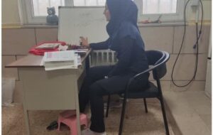 عشق عجیب یک معلم به کارش در استان فارس+عکس
