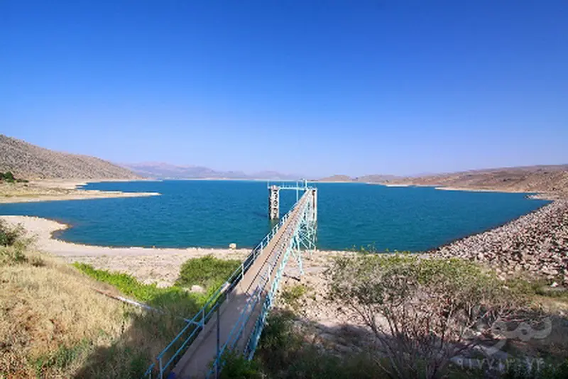 تهدید سلامت و بهداشت آب آشامیدنی مردم شیراز و مرودشت با اجرای گردشگری روی آب در درودزن