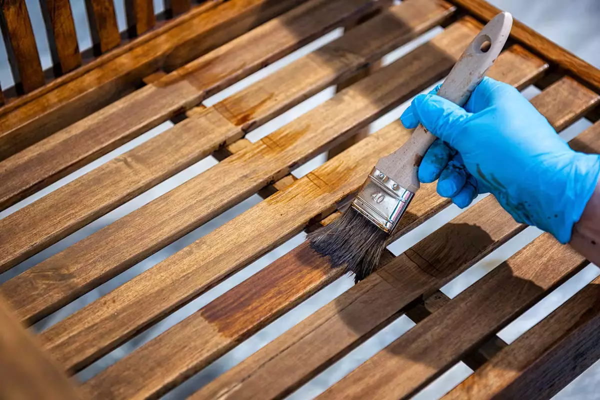 بهترین روش تمیزکردن و نگهداری وسایل چوبی