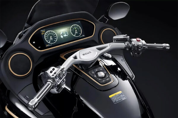 The Chinese company Greatwall has unveiled a motorcycle named Souo S2000 GL, which has impressive specifications.