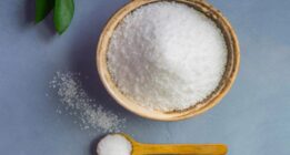 چه کسانی می توانند نمک با سدیم محدود مصرف کنند؟