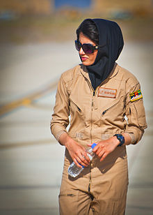 نظر نیلوفر رحمانی ” زیباترین خلبان جهان” درباره طالبان+ویدئو