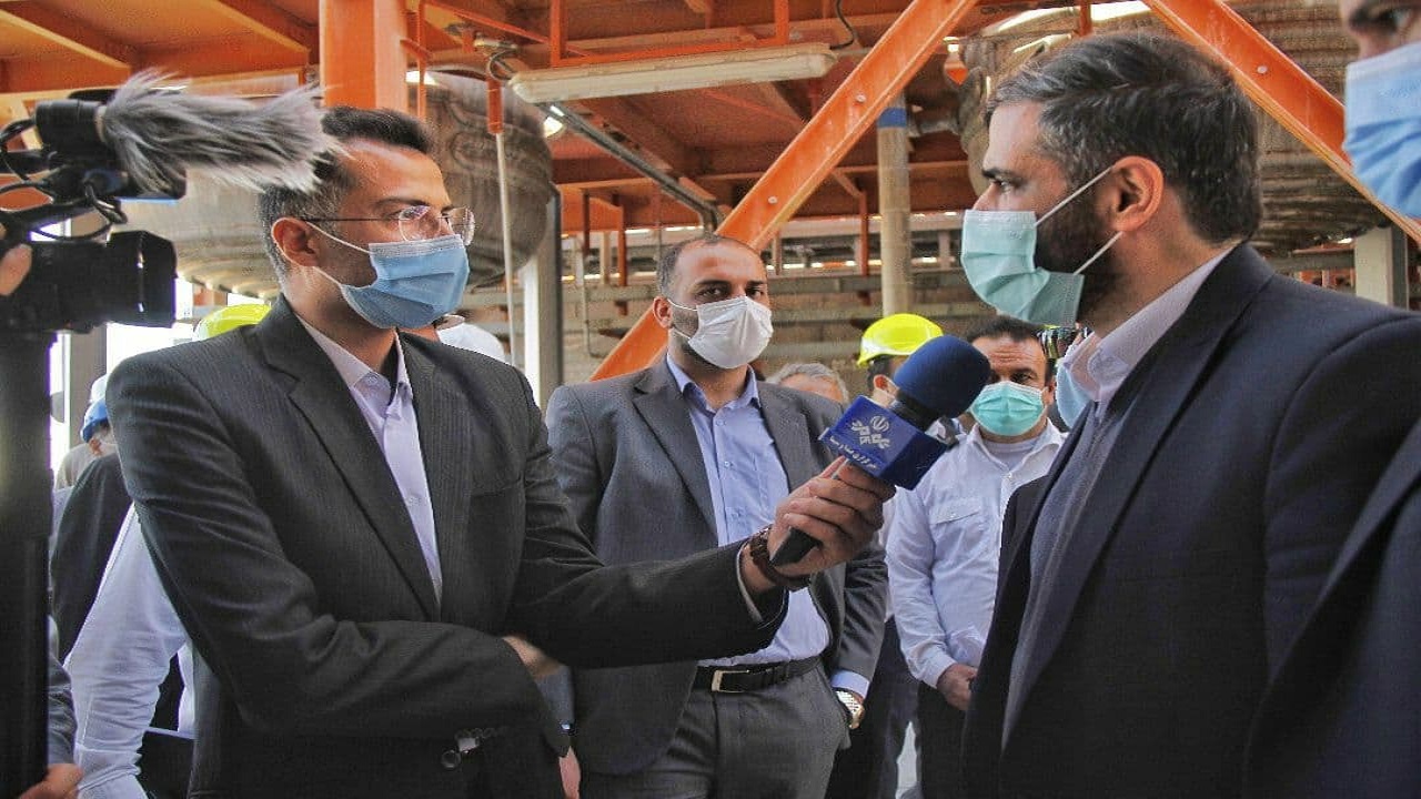 ضرب‌ و شتم خبرنگار صداوسیمای  بوشهر توسط مسئول تشریفات سعید محمد