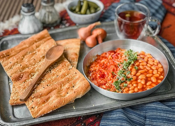 طرز تهیه املت لوبیا شاپوری ، صبحانه ای سنتی و خوشمزه