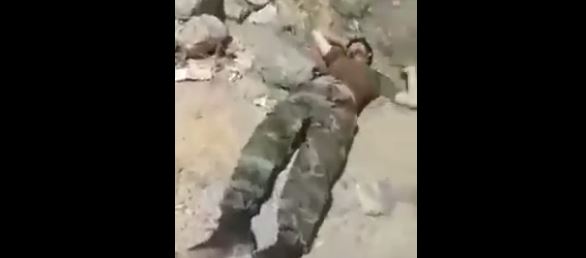 تیرباران اهالی پنجشیر توسط طالبان +ویدئو
