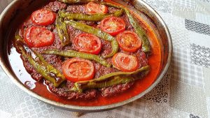How to prepare Turkish kebab tepsi
