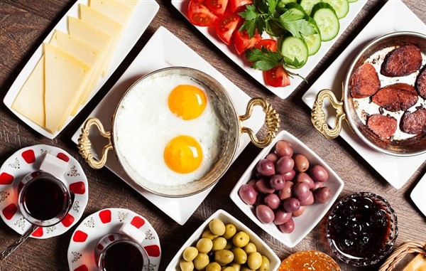۱۴ صبحانه‌ی سالم برای کاهش وزن آسان+طرز تهیه