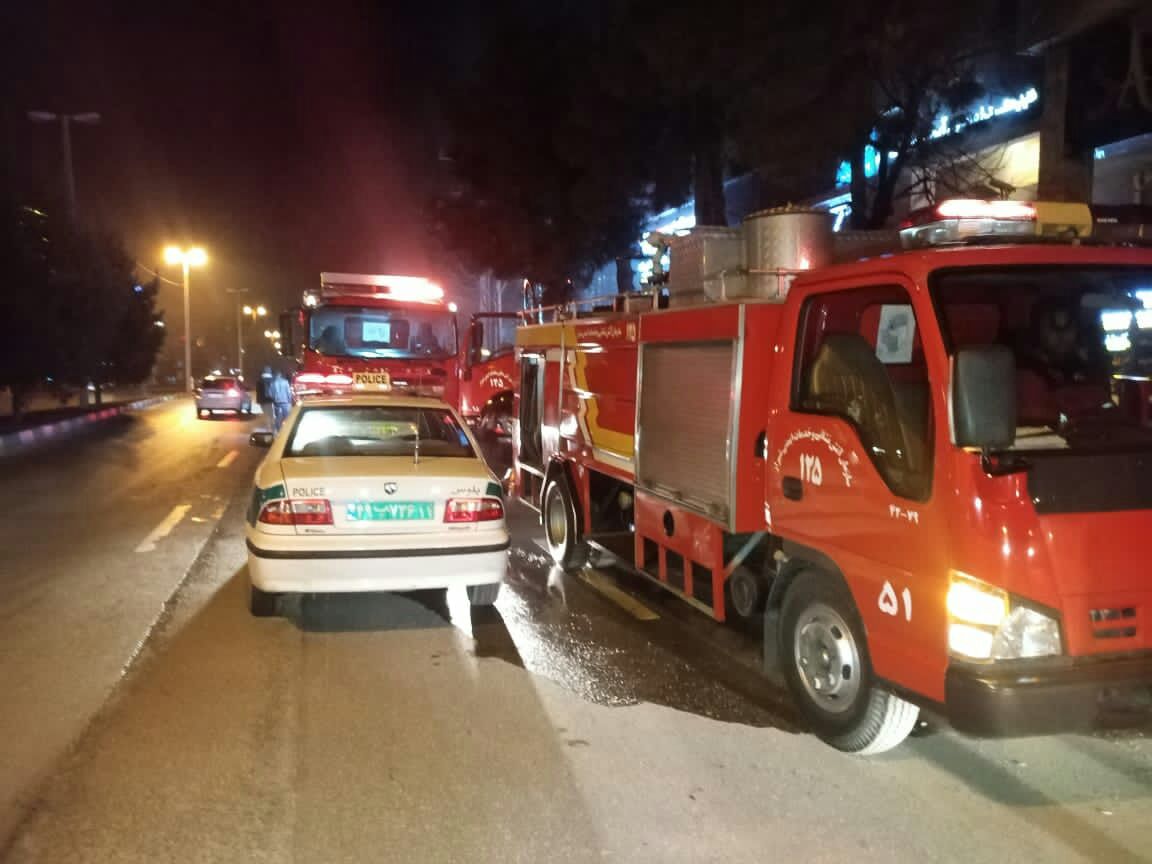 ماجرای آتش‌سوزی شب گذشته در خیابان قدوسی شیراز چه بود؟