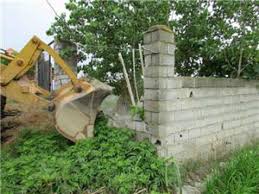 تخریب ساخت و سازهای غیر مجاز در اراضی روستای ” قرقچی” شیراز