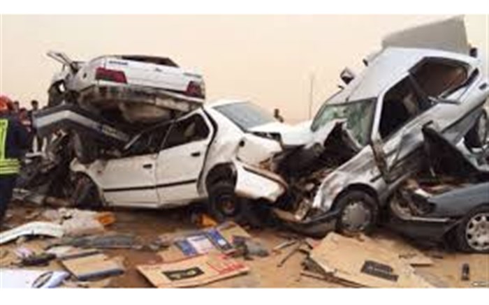 تصادف  هفت خودرو در کازرون و مرگ یک عابر پیاده