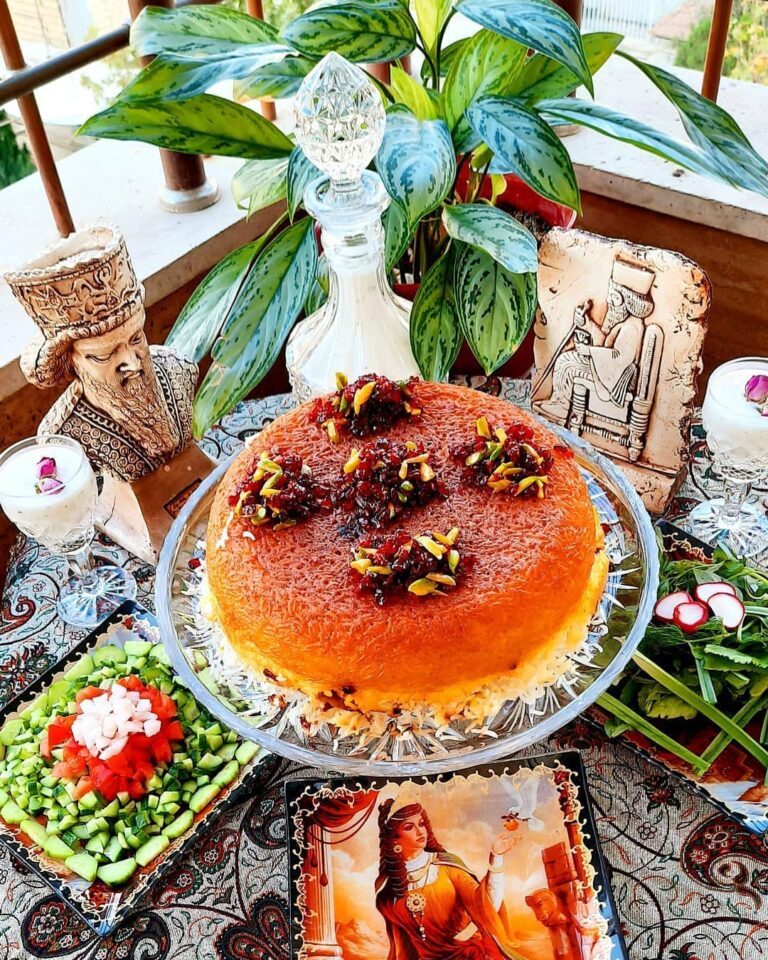 طرز تهیه ته چین شیرازی با مرغ و بادمجان