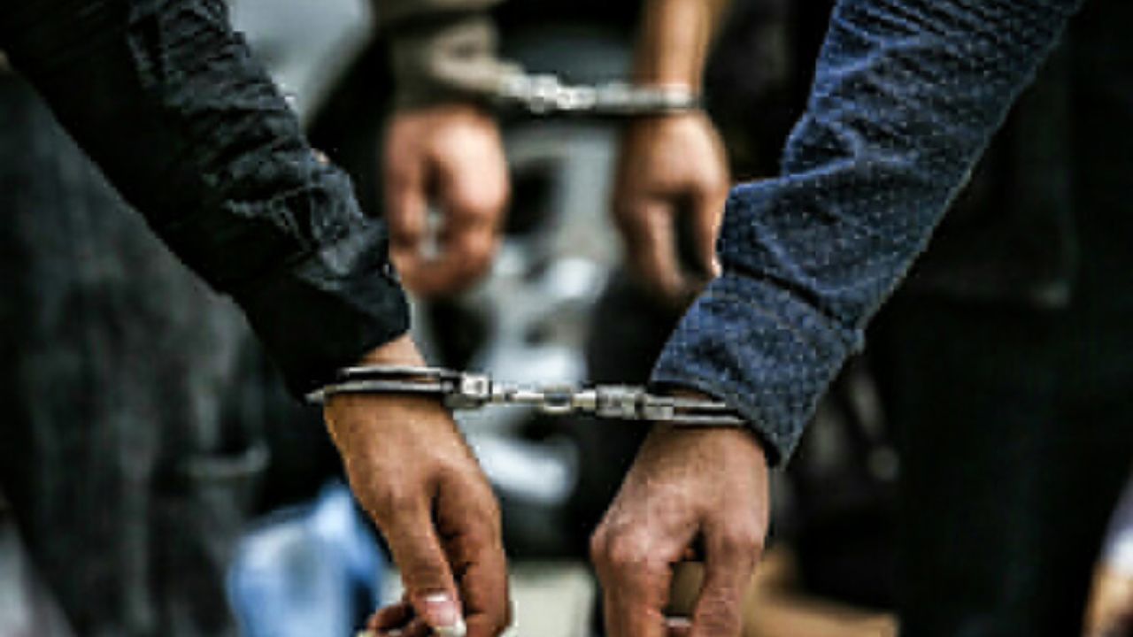 دستگیری ۱۰ دزد حرفه ای استان البرز در مخفیگاه رجایی شهر
