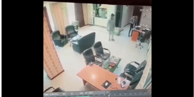 فیلم سرقت مسلحانه از دفتر خدمات کامپیوتری در شهریار