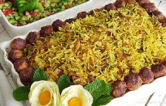طرز تهیه کلم پلو شیرازی با عطر و طعمی ویژه نوروز